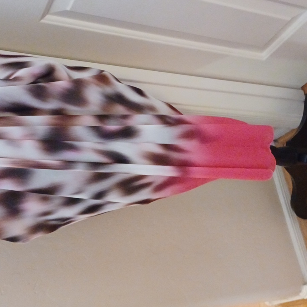 BeBe Dress - Picture 12 of 14